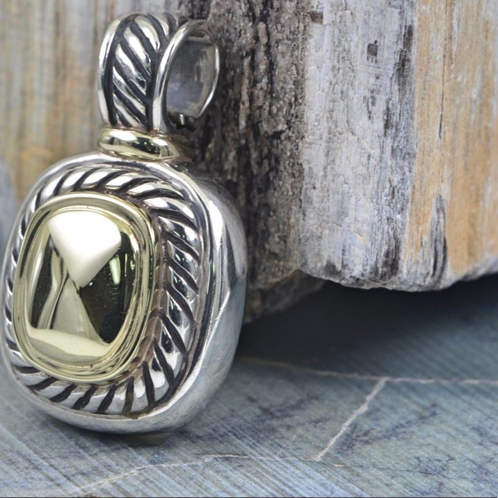 Beautiful David Yurman Gold Albion Lady's Enhancer Pendant without chain